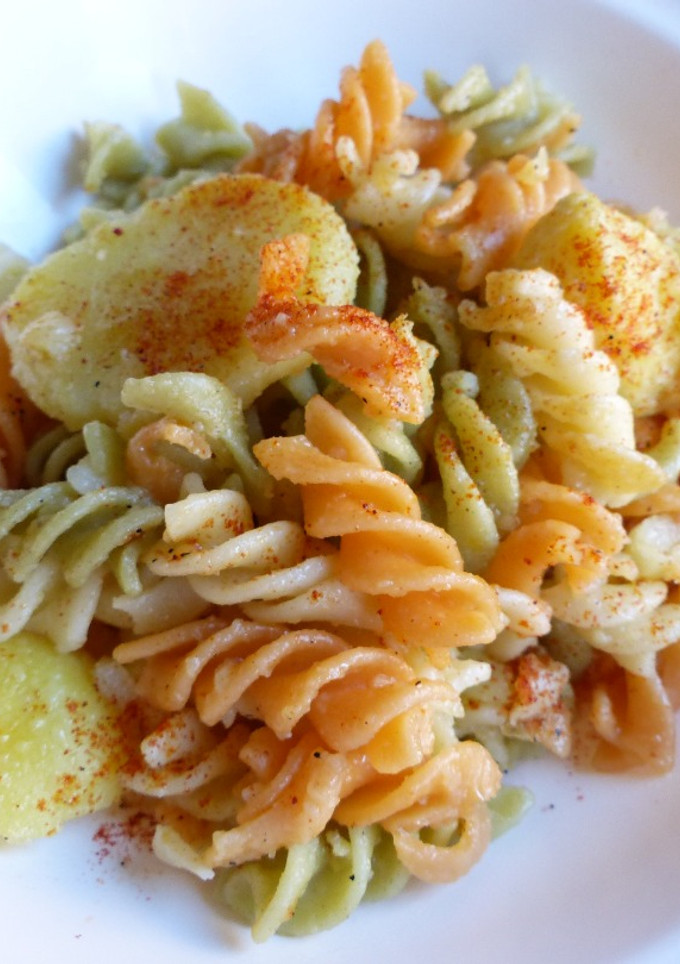 Una foto de Granadir - pasta con patatas