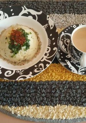 ચોખા ના લોટ નુ ખીચુ (Rice Flour Khichu Recipe In Gujarati) રેસીપી મુખ્ય ફોટો
