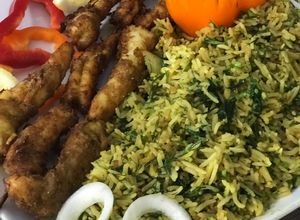 صورة لوصفة روبيان مخمر على الفحم مع الرز بالشمرا أو الشبنت