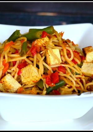 Zdjęcie przepisu Chow mein z tofu.
