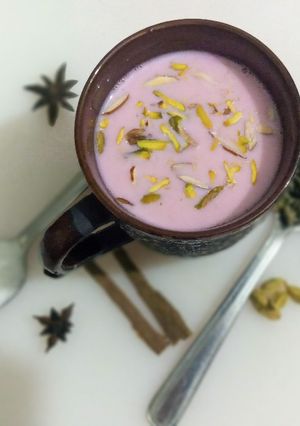 A picture of Kashmiri Chai / Pink Tea.