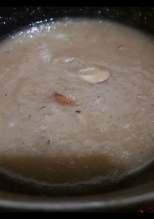 सूजी का हलवा(suji ka halwa recipe in hindi) रेसिपी मुख्य फोटो