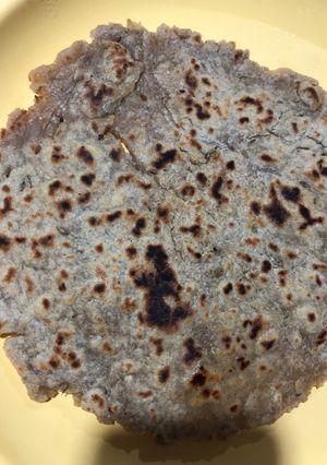 A picture of Biscuit paratha.