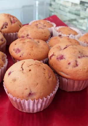 Una foto de Muffin de frutilla