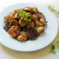 A picture of Roasted Baby Potatoes.