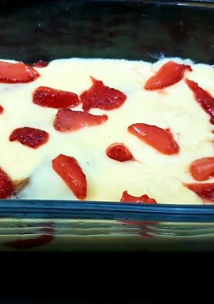 A picture of Strawberry Custard.