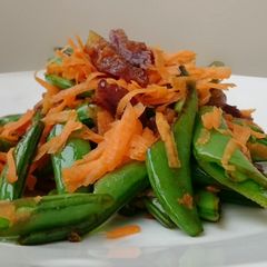 A picture of Sugar Snap Pea And Carrot With Preserved Duck.