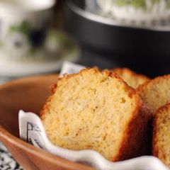 A picture of Banana Cake No.1.