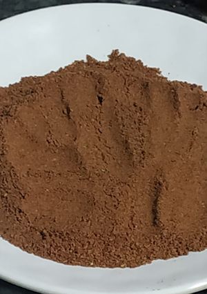 A picture of Shahi biryani masala.