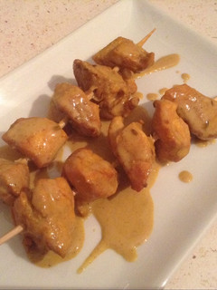 Una foto de Pollo Satay