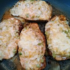 A picture of Cheesy Buffalo Style Pork Chops.