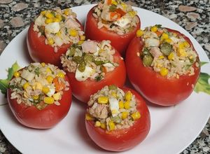 Foto principal de Tomates rellenos de verano