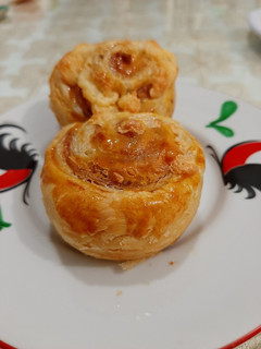 Foto resep Puff Pastry Smoked Beef Roll