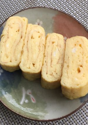 A picture of Sweet Tamagoyaki (Japanese Rolled Omelet) for Bento.