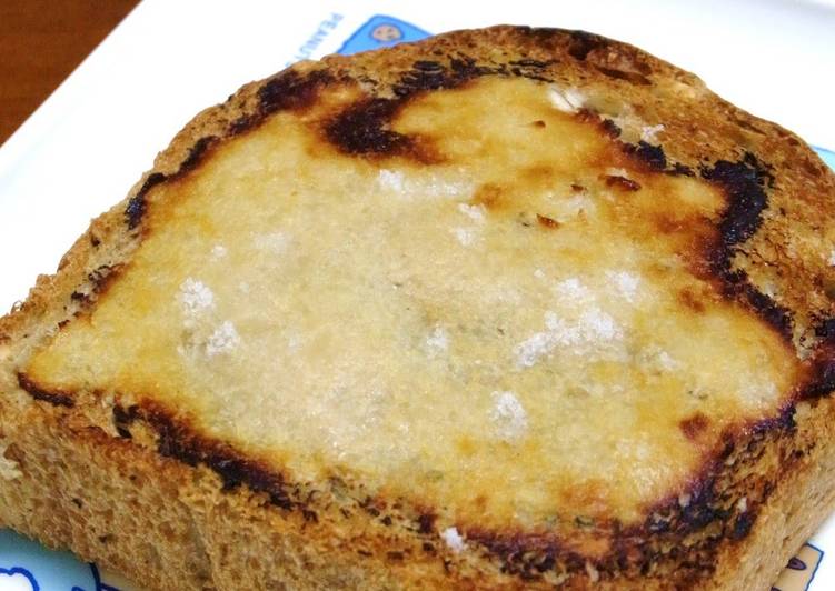 Simple Way to Make Perfect [Bread] I can&#39;t believe it&#39;s not cheese! Toast with Sake Lees