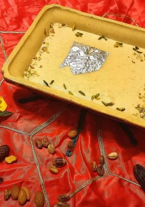 A picture of Khoya Kheer.
