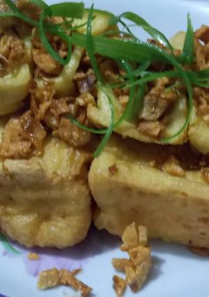 Foto resep Fried Taufu with Garlic ( Tahu goreng Bawang)