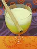Leche dorada en robot mambo