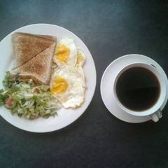 A picture of Sunnyside Eggs.