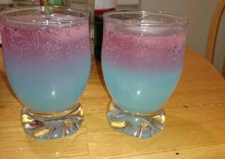 How to Make Super Quick Homemade Unicorn “Champagne”