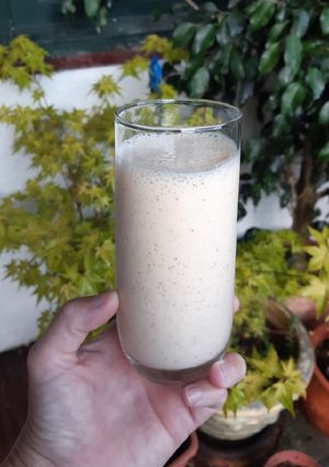 Una foto de Smoothie de maracuyá, banana y jengibre