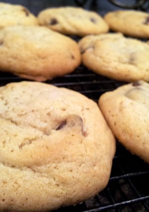 A picture of Alice's Chewy Halva Cookies.