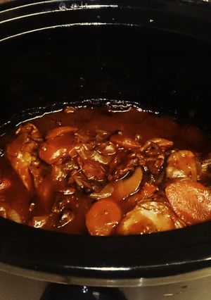 A picture of Tex's Killer Slow Cooker Coq Au Vin 🐔🐷 🍷🍅.