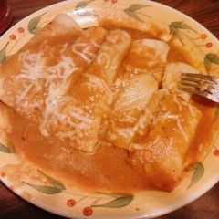 A picture of Easy Entomatadas (tomato enchiladas).