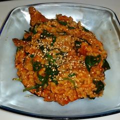 A picture of Beef & Spinach rice bowl (Korean style).