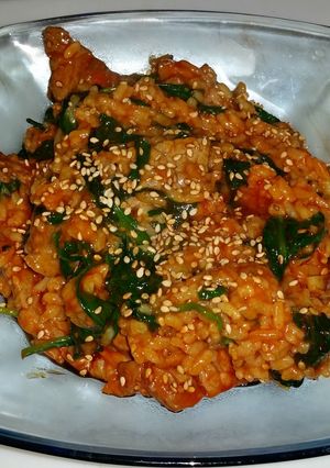 A picture of Beef & Spinach rice bowl (Korean style).