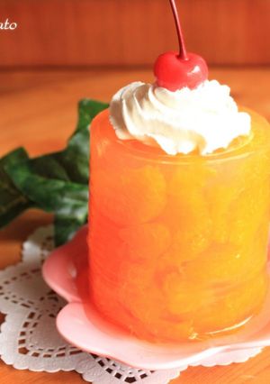 A picture of Mikan Tangerine Jello.