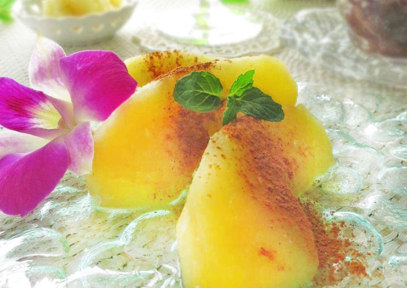 Beautiful Apple Honey Compote witth Shio-koji