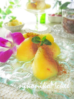 A picture of Beautiful Apple Honey Compote witth Shio-koji.