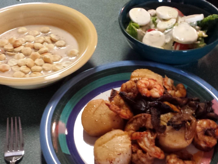 Recipe Shrimp and Sea Scallops with Oyster Mushrooms the  Makes Drooling Can spoil the tongue