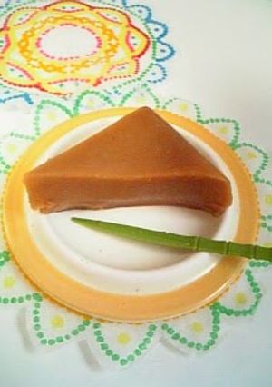 A picture of Microwave-Easy Kinako "Uirō" Mochi.