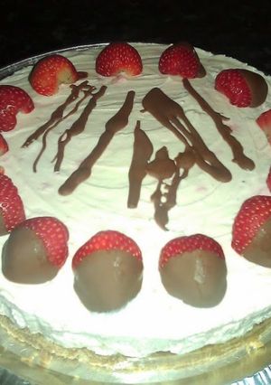 A picture of Non-bake Chocolate Dipped Strawberry Cheesecake.