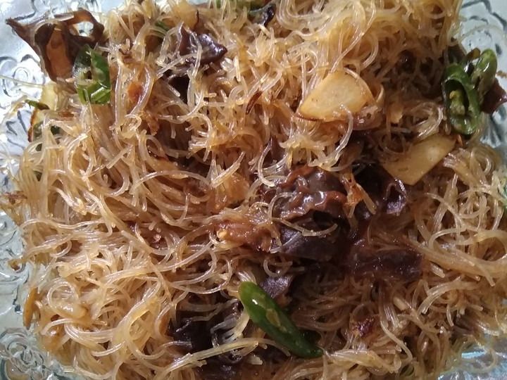 Resep: Bihun cabe hijau jamur kuping Ekonomis