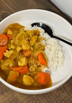 A picture of Japanese Curry using Curry Roux mix.
