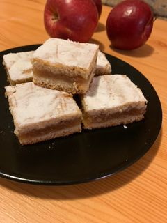 Omlós almás lepény 🍎 recept fotója