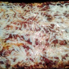 A picture of lasagne.