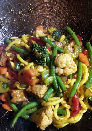 A picture of Veggie tofu noodle stirfry.