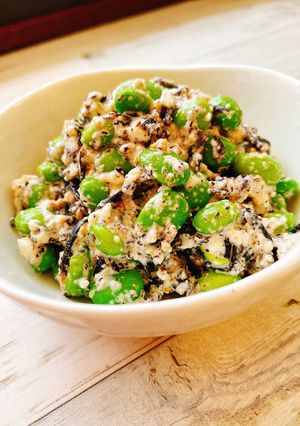 A picture of Nutritious Edamame, Hijiki, and Tofu Salad.