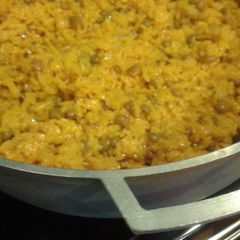 A picture of Arroz con gandules/or garbanzos.