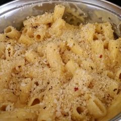 A picture of Outback steakhouse Mac n cheese.
