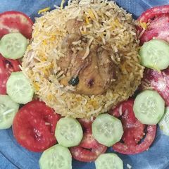 A picture of Chicken biryani.