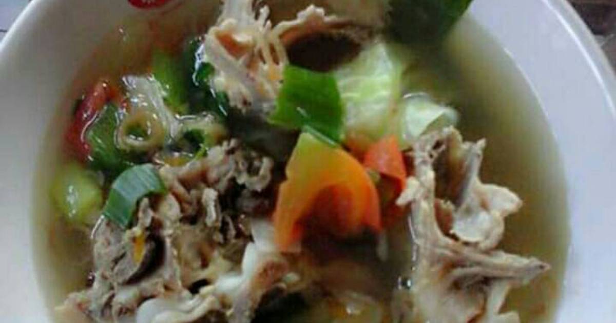 Resep Sop balungan (tulang) ayam suegerrr oleh Rizta Falma 