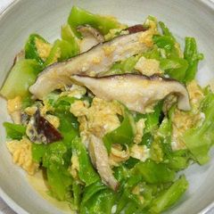 A picture of Oil-free Cabbage and Egg Sauté.