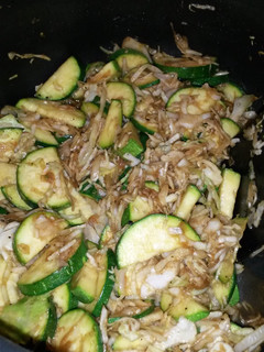 A picture of Cabbage & zucchini.