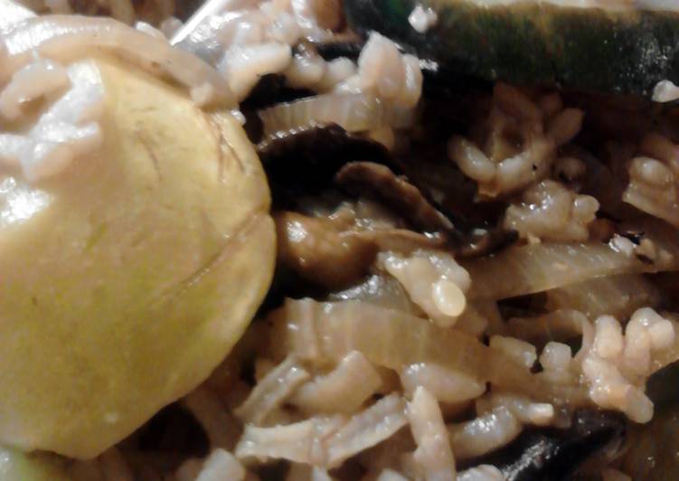 Simple Way to Make Favorite Zucchini Mushroom Rice Skillet
