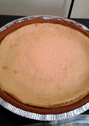 A picture of Coconut Lemon Pie.